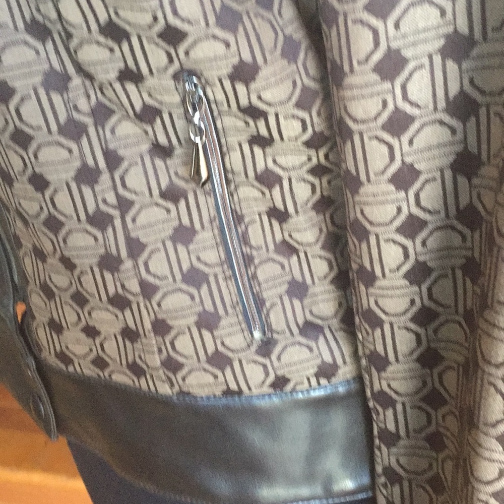 Sharagano Jacket - Picture 5 of 7